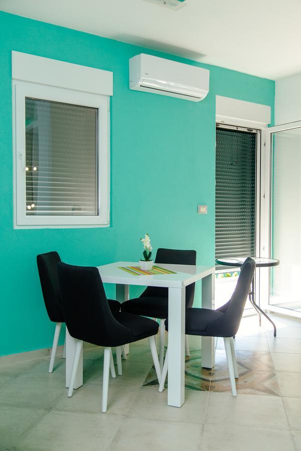 Apartmani Mozaici Risan Exterior foto